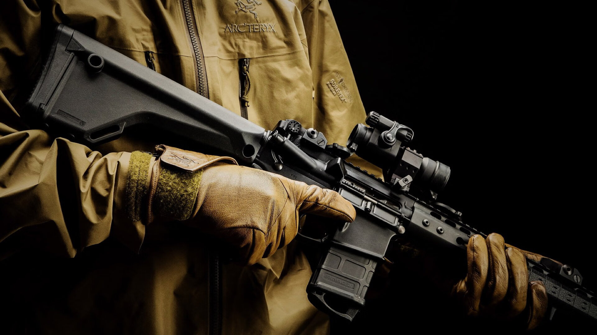 李恩：全黑队进攻的发起人，他的传球总能撕开对方防线，李恩实比赛视频