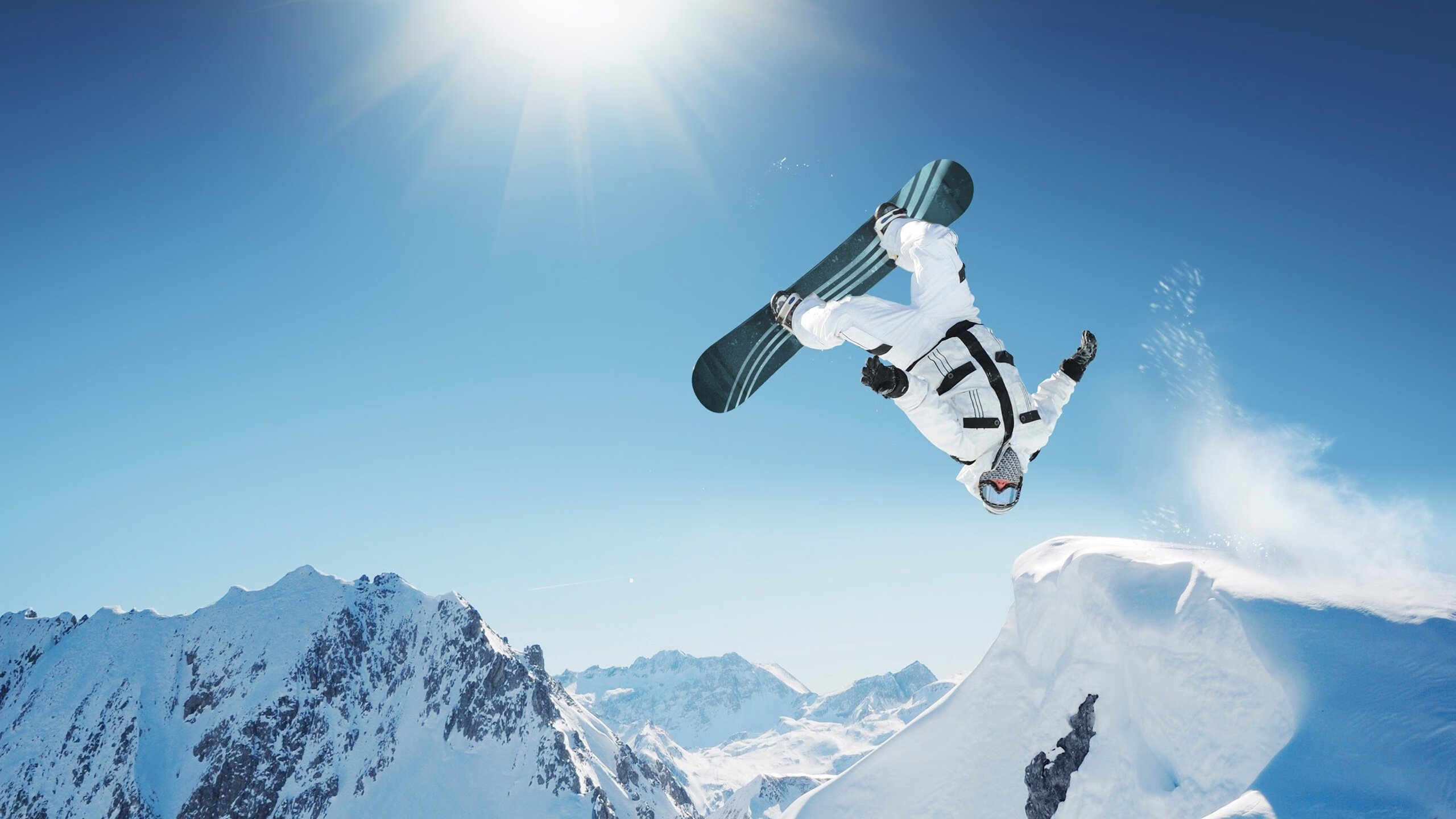 荷兰男子水球队战术变化多端，荷兰男子篮球队