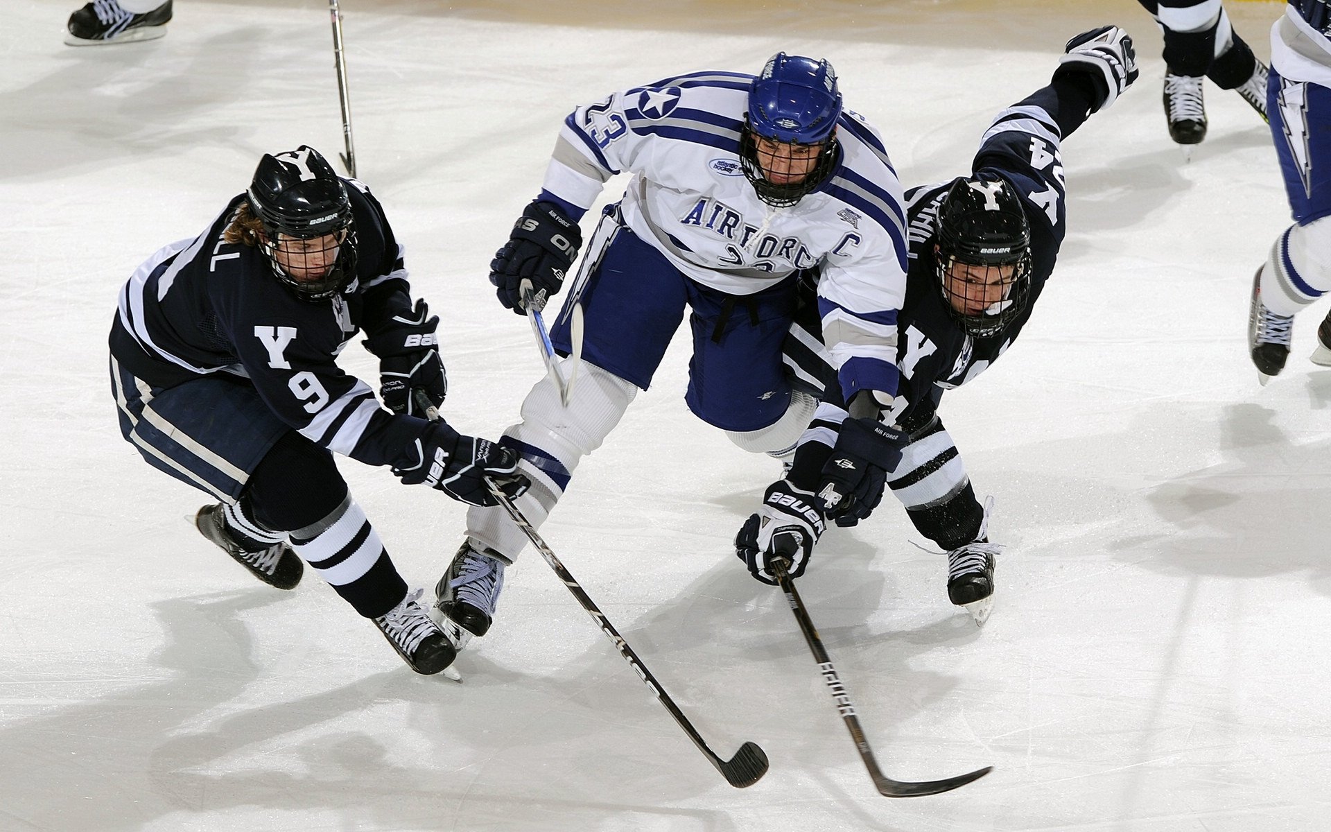 “青少年足球潜力股——未来巨星轮番出场”，青少年足球训练现状